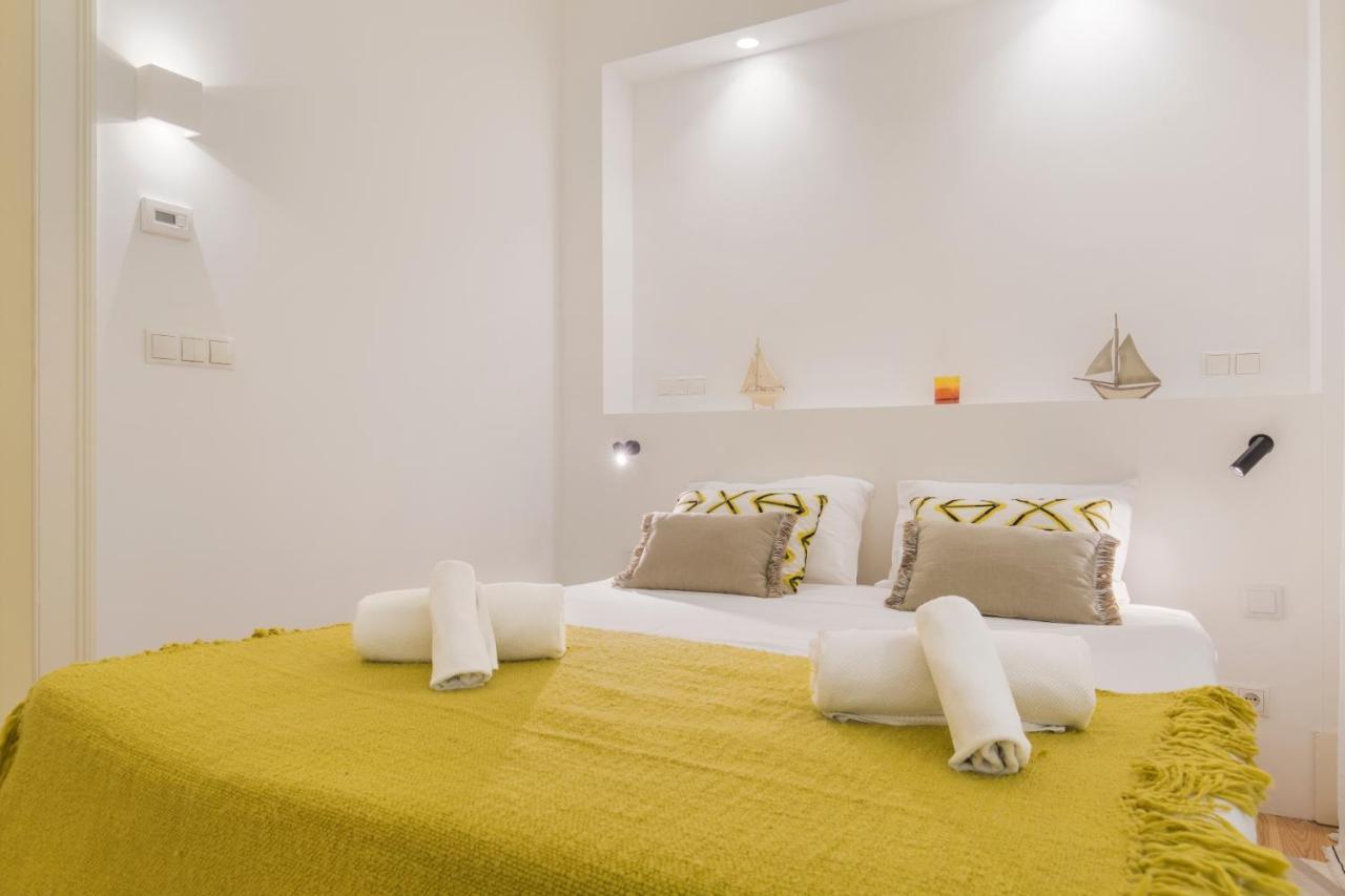 Charming Apartment In Baixa Chiado Lisboa Eksteriør billede